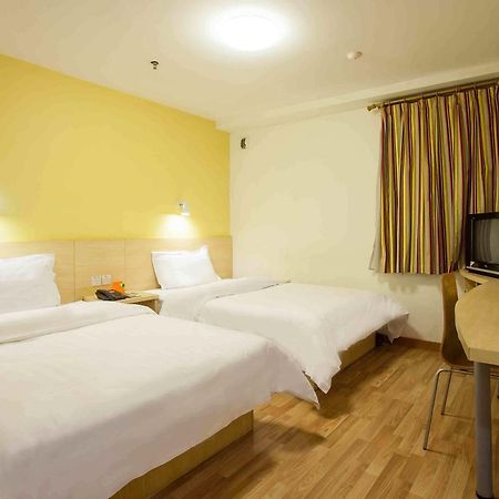 7Days Inn Nanjing Xinjiekou Shanghai Road Subway Station Экстерьер фото