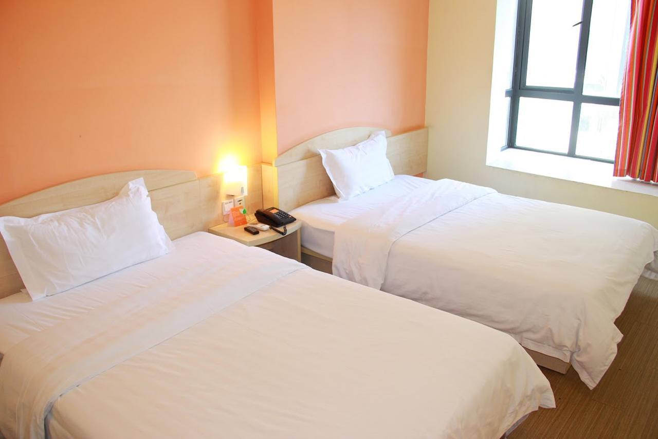 7Days Inn Nanjing Xinjiekou Shanghai Road Subway Station Экстерьер фото