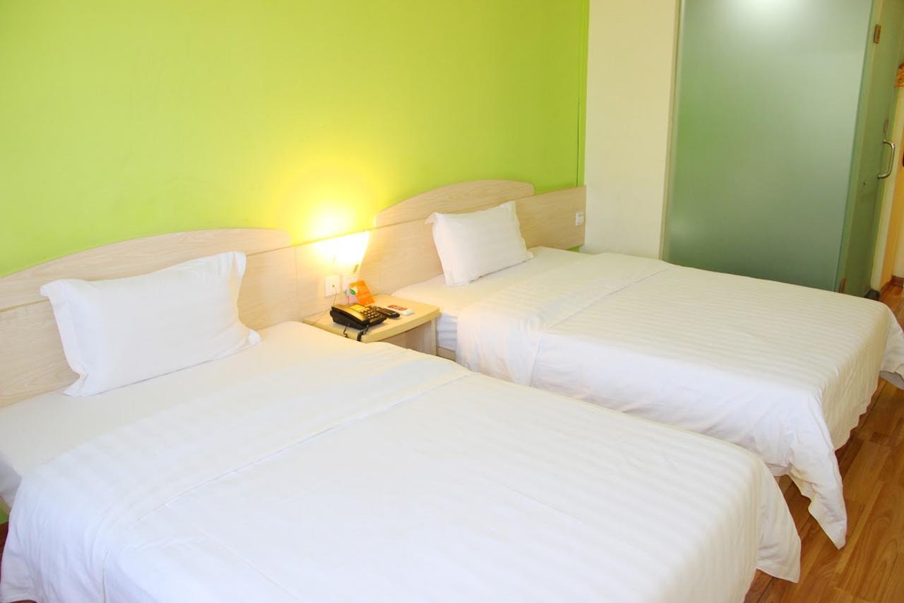7Days Inn Nanjing Xinjiekou Shanghai Road Subway Station Экстерьер фото