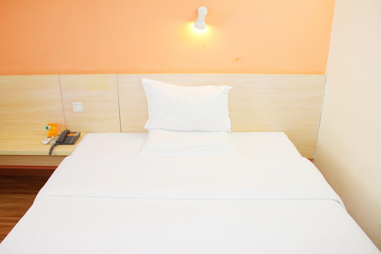 7Days Inn Nanjing Xinjiekou Shanghai Road Subway Station Экстерьер фото
